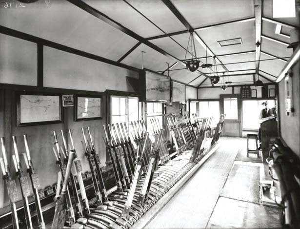 Signal box - Hurstville (c. 1926)