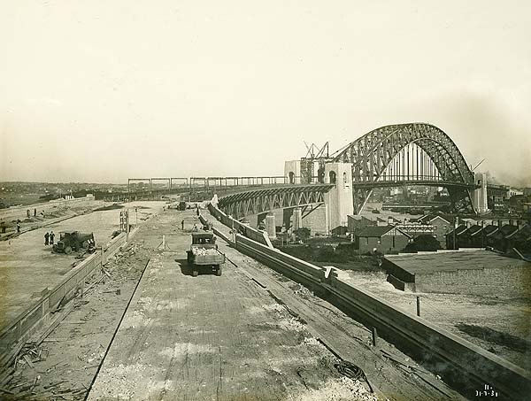 Sydney Harbour Bridge (c. 1931)