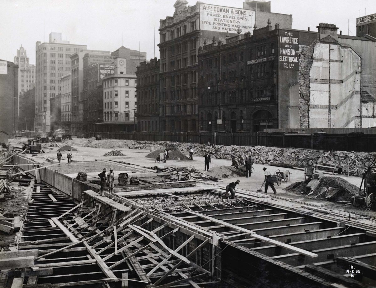 Wynyard Station - Pouring Roof Slab, Sydney city centre (c. 1930)