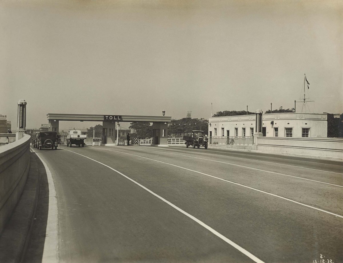 Toll Bar and Toll House, Sydney (c. 1932)