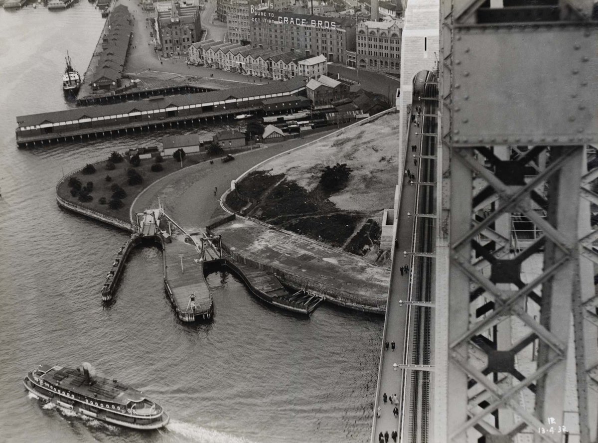 Dawes Point vehicular ferry docks (1932)