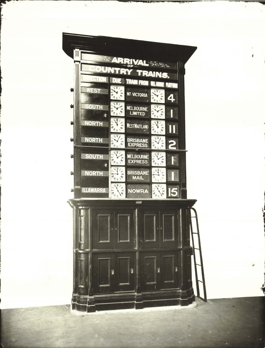 The steam platform arrival indicator at Central Railway Station, Sydney (NSW), Haymarket (c. 1906)