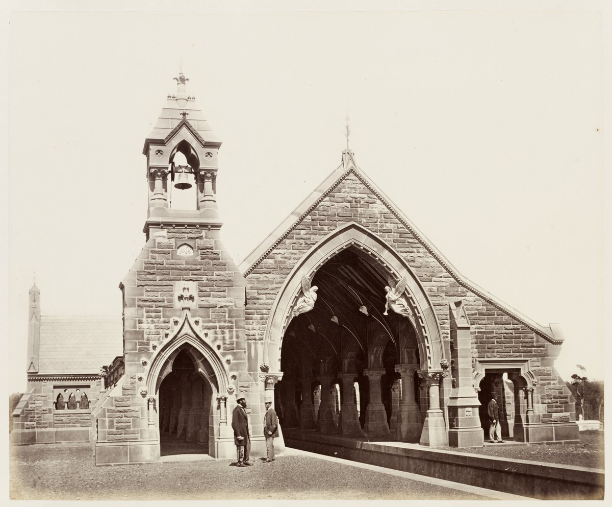 105 Mortuary Haslem Creek South End SH 157, Redfern (1872)