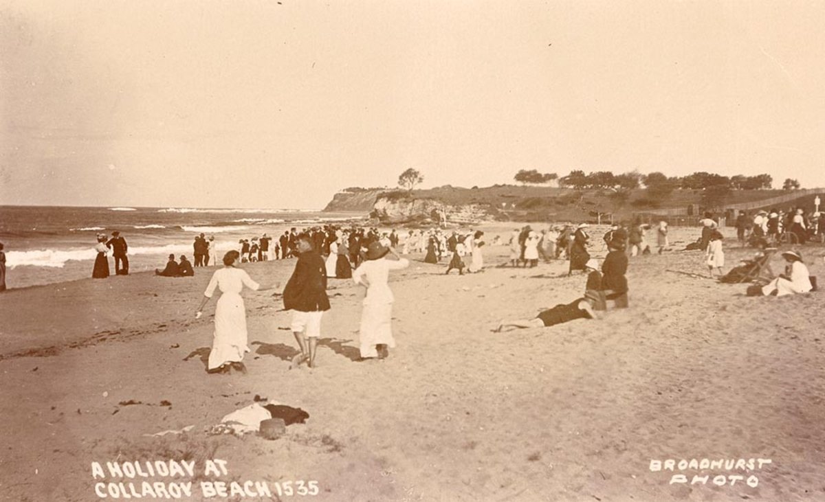 A Holiday at Collaroy Beach (1900–27)