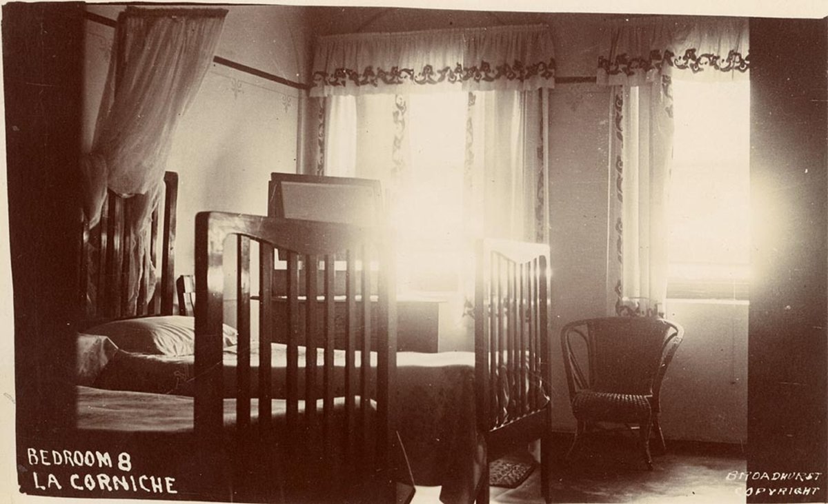 Bedroom La Corniche, Sydney (1900–27)