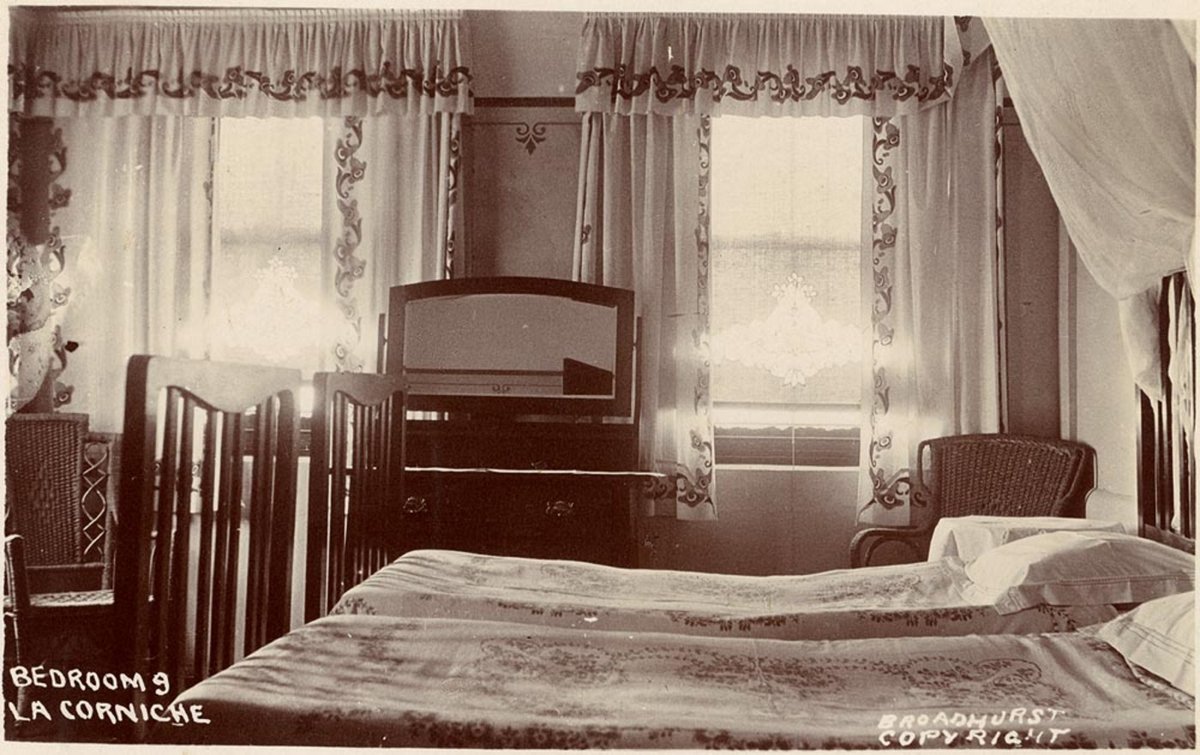 Bedroom La Corniche, Sydney (1900–27)