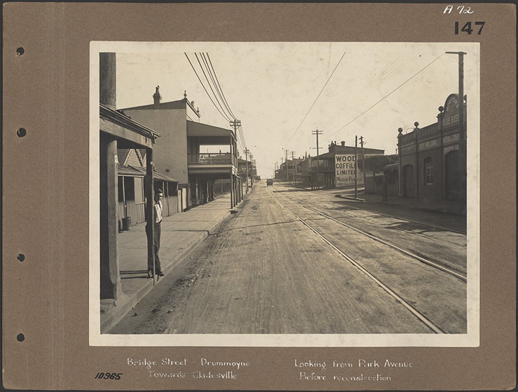 Bridge Street Drummoyne looking from Park Avenue towards Gladesville before reconstruction (c. 1946)