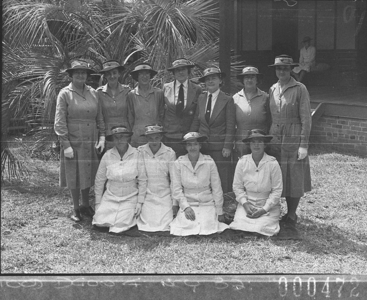 11 St John Ambulance women, 1945