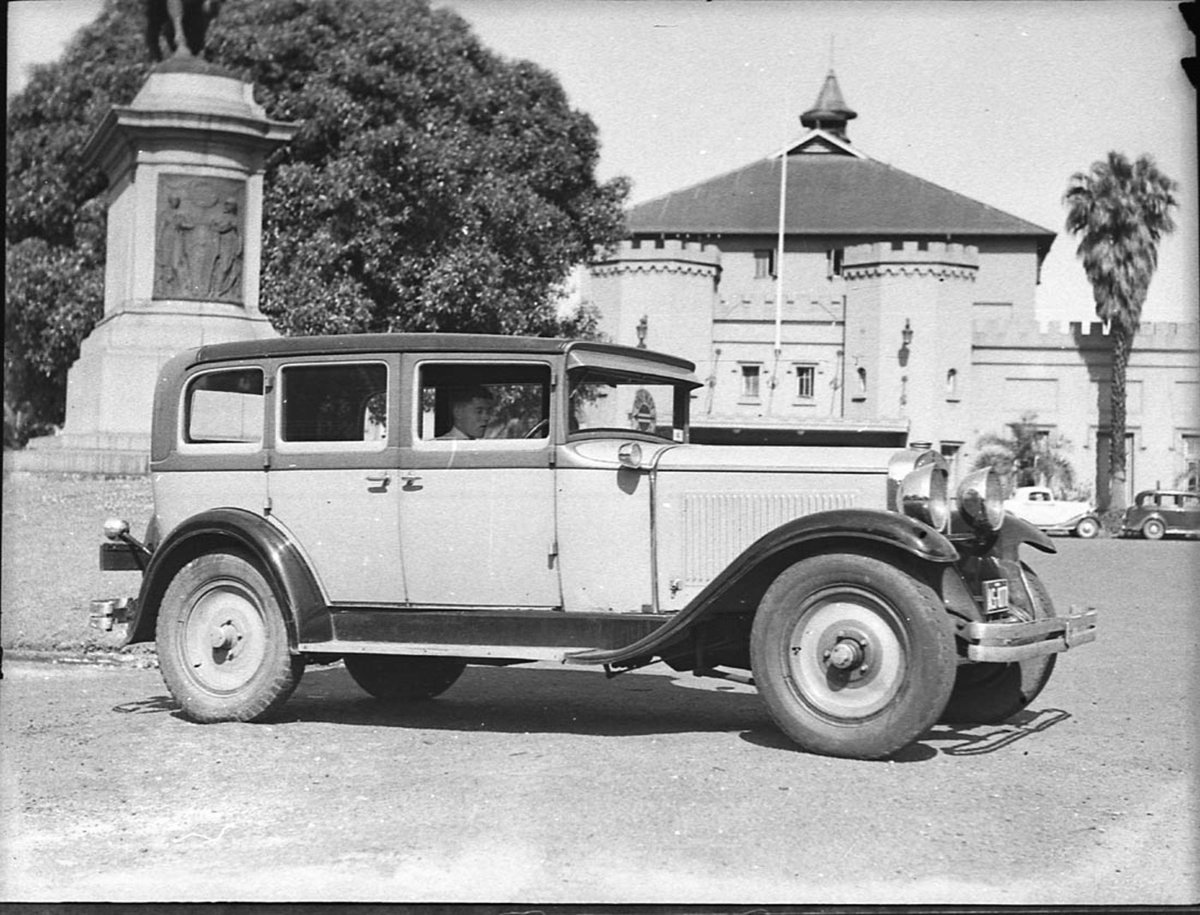 1928 Nash sedan (1938)