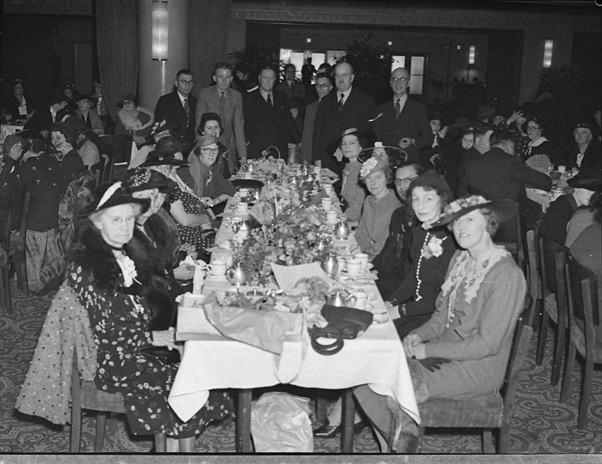 2CH party at Trocadero, Sydney (1937)