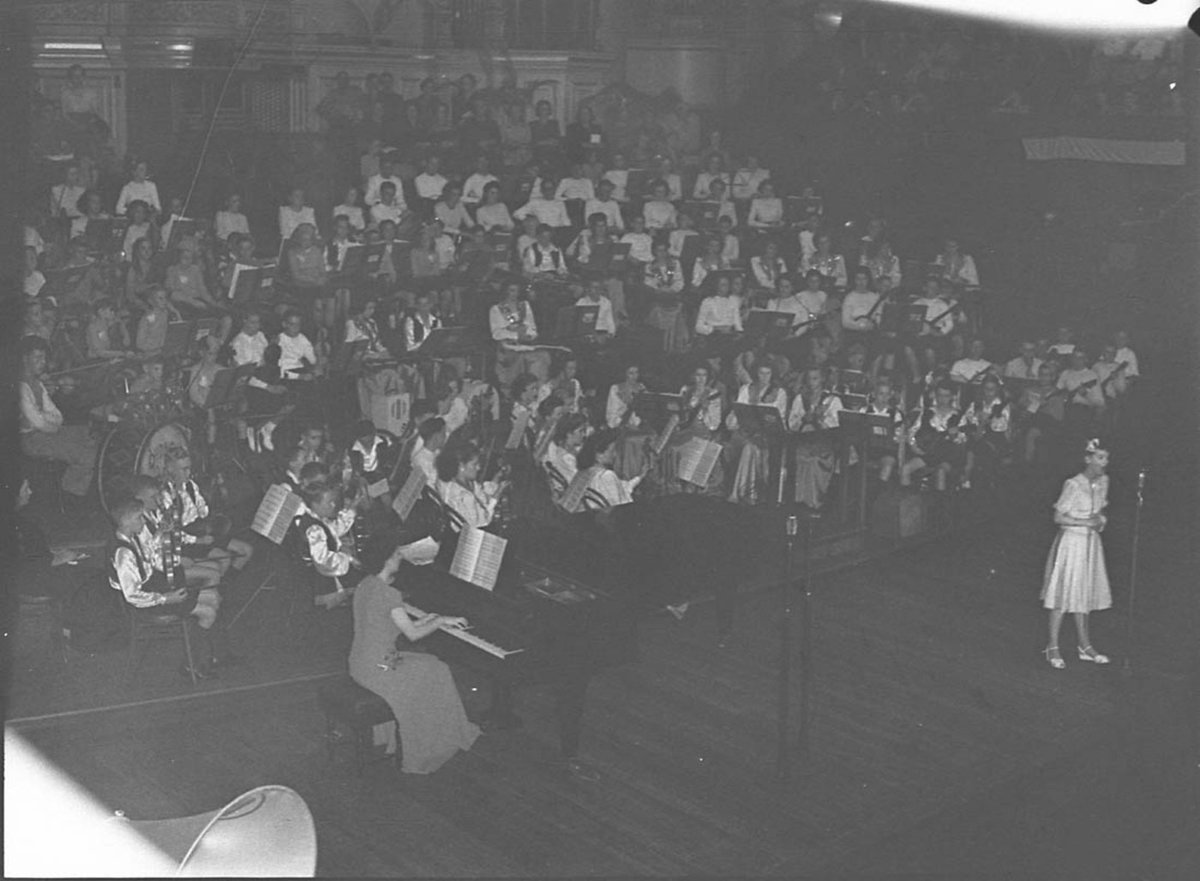 2SM Goblin Show Town Hall, Sydney city centre (1946)