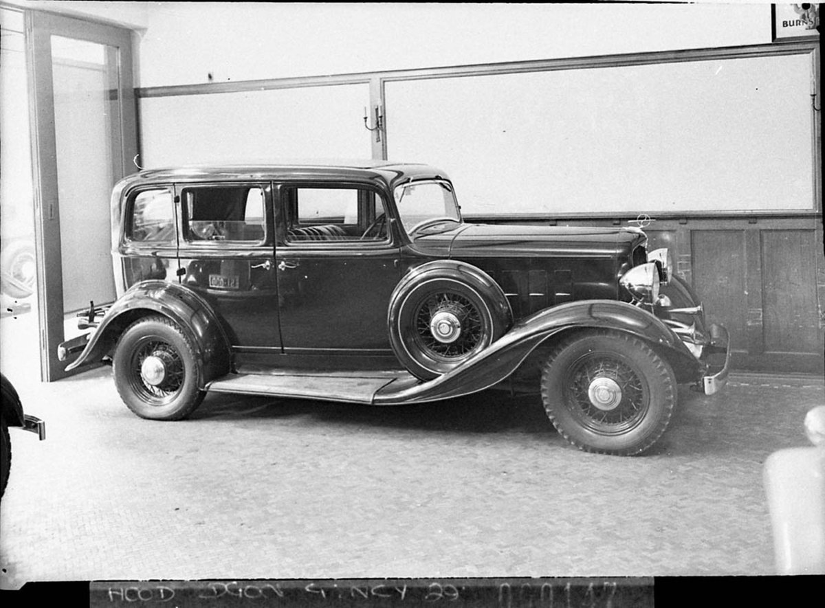 Possibly 19331934 Pontiac (1937)