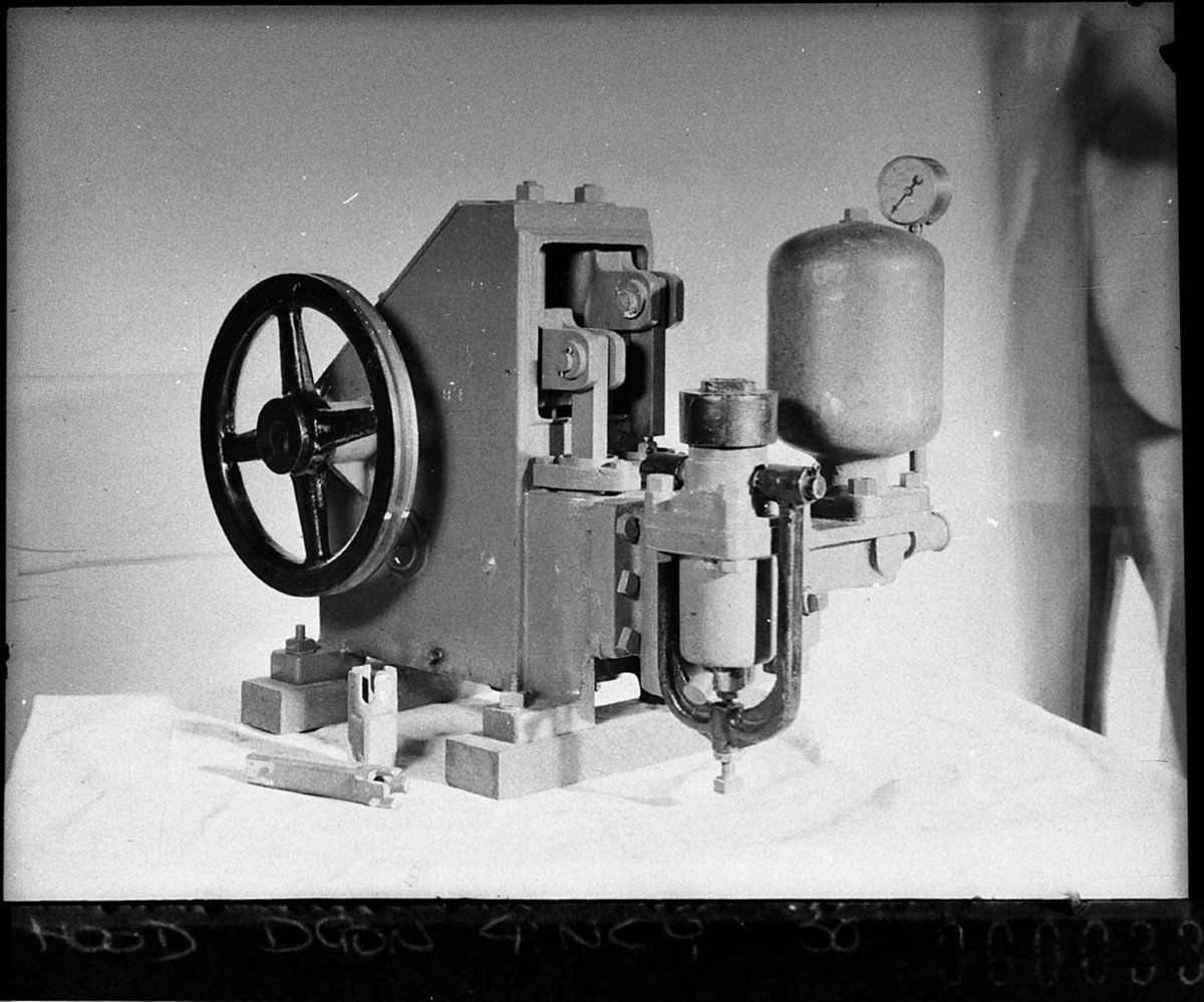 A closeup of an hydraulic pump AnivittiSchey Ltd machinery for MoffatVirtue (1938)