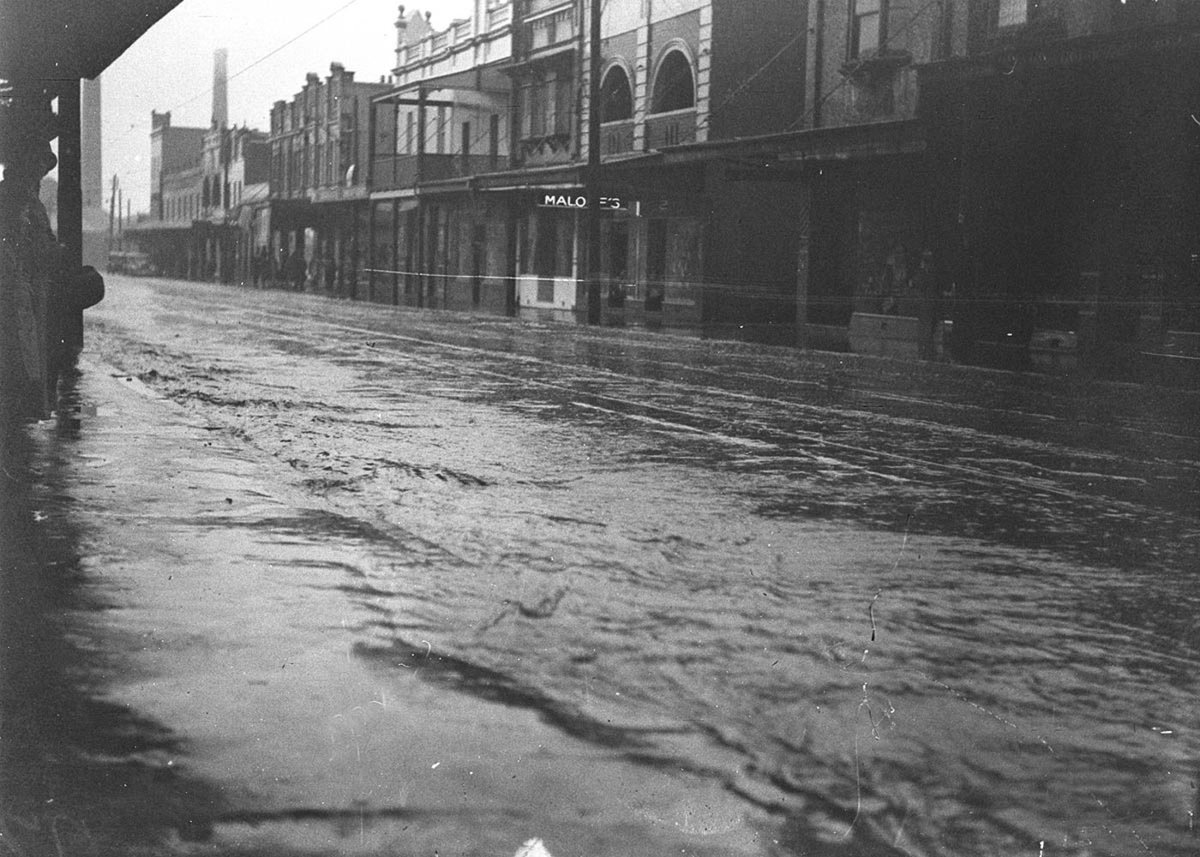 A flooded street in Alexandria South Sydney (1934)