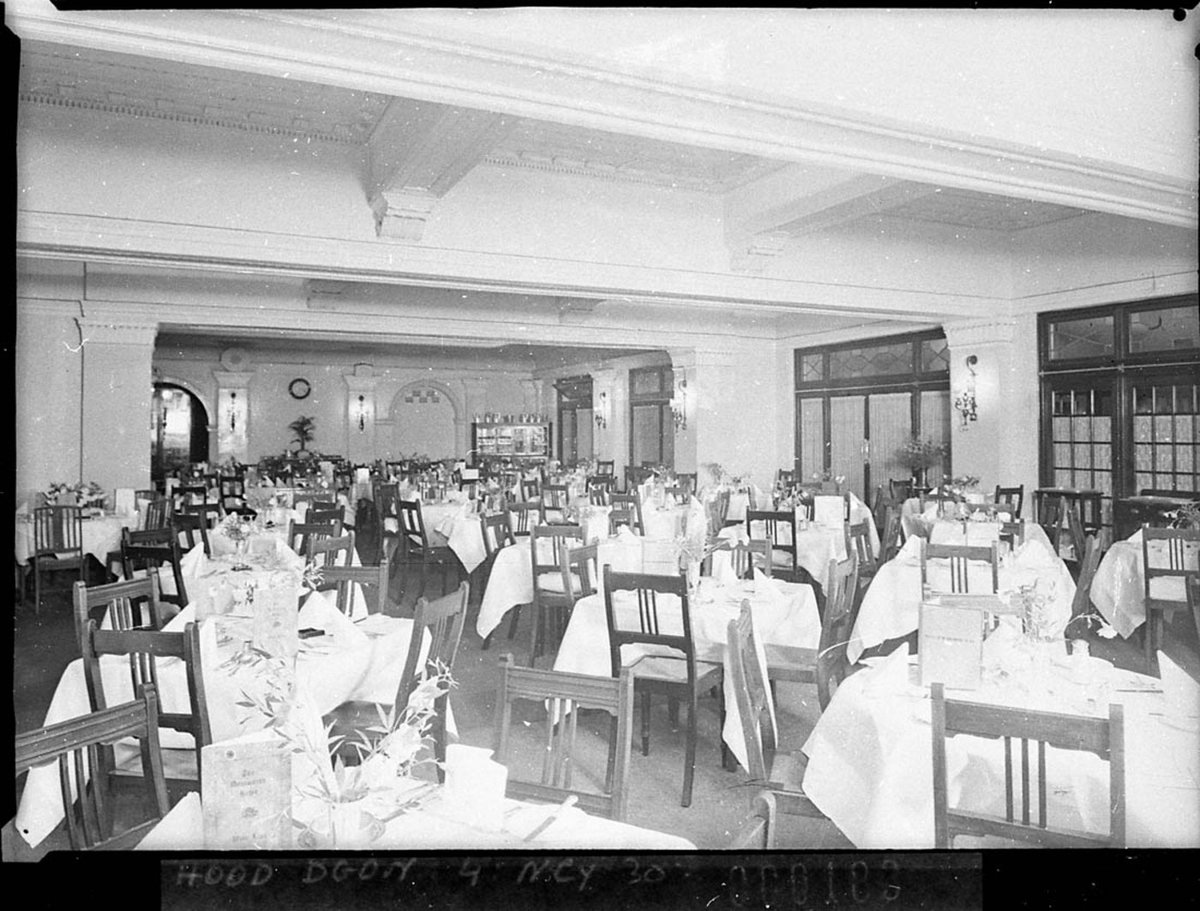 A section of the dining room Wentworth Hotel Brewster Manderson architects, Sydney city centre (1938)