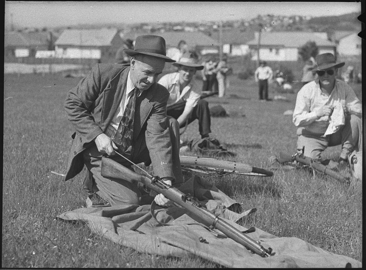 Adamstown rifle shooting BHP (1950)