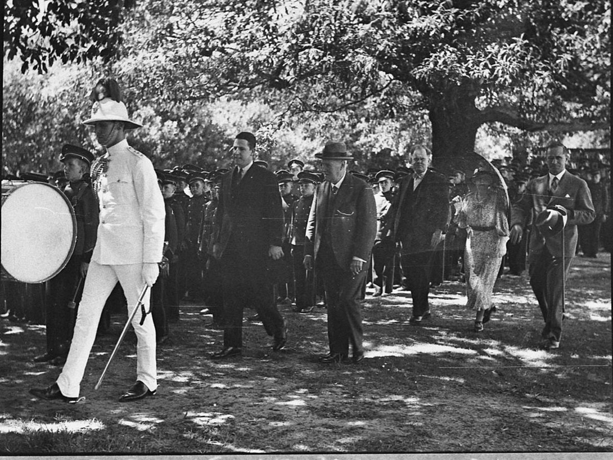 Adelaide Boys Band at Government House, Sydney city centre (1937)