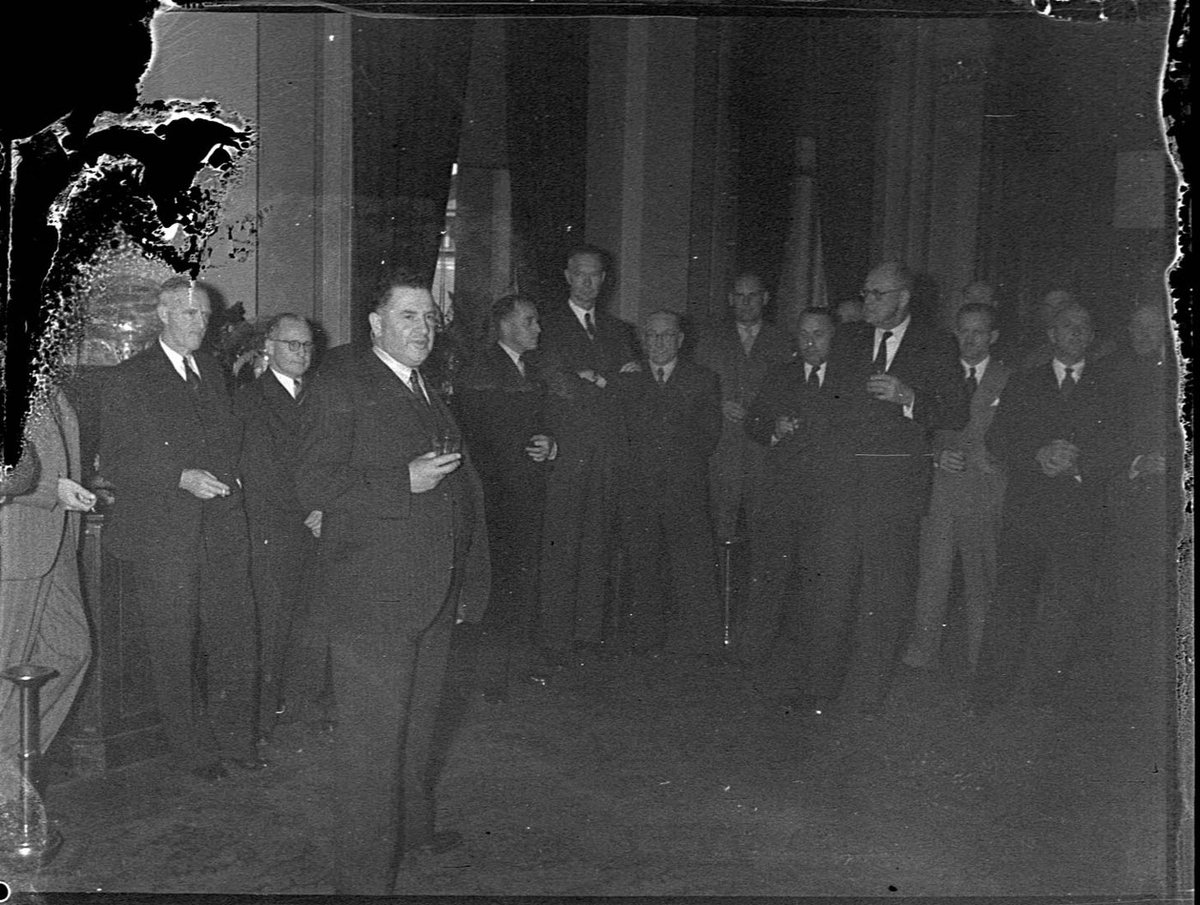 Advertisers Association Conference at Town Hall Wentworth and Manufacturing House, Sydney city centre (1946)