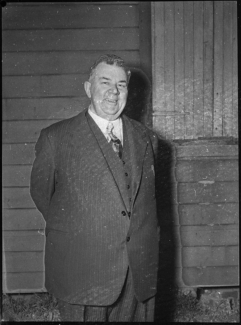Alderman Quinlan Lord Mayor of Newcastle (1953)