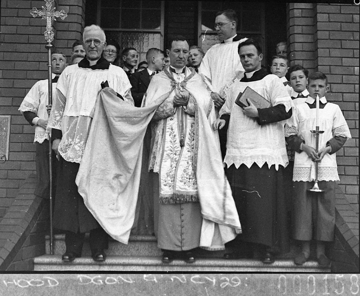 Archbishop Gilroy blessing the altars at Christian Brothers Lewisham (1937)