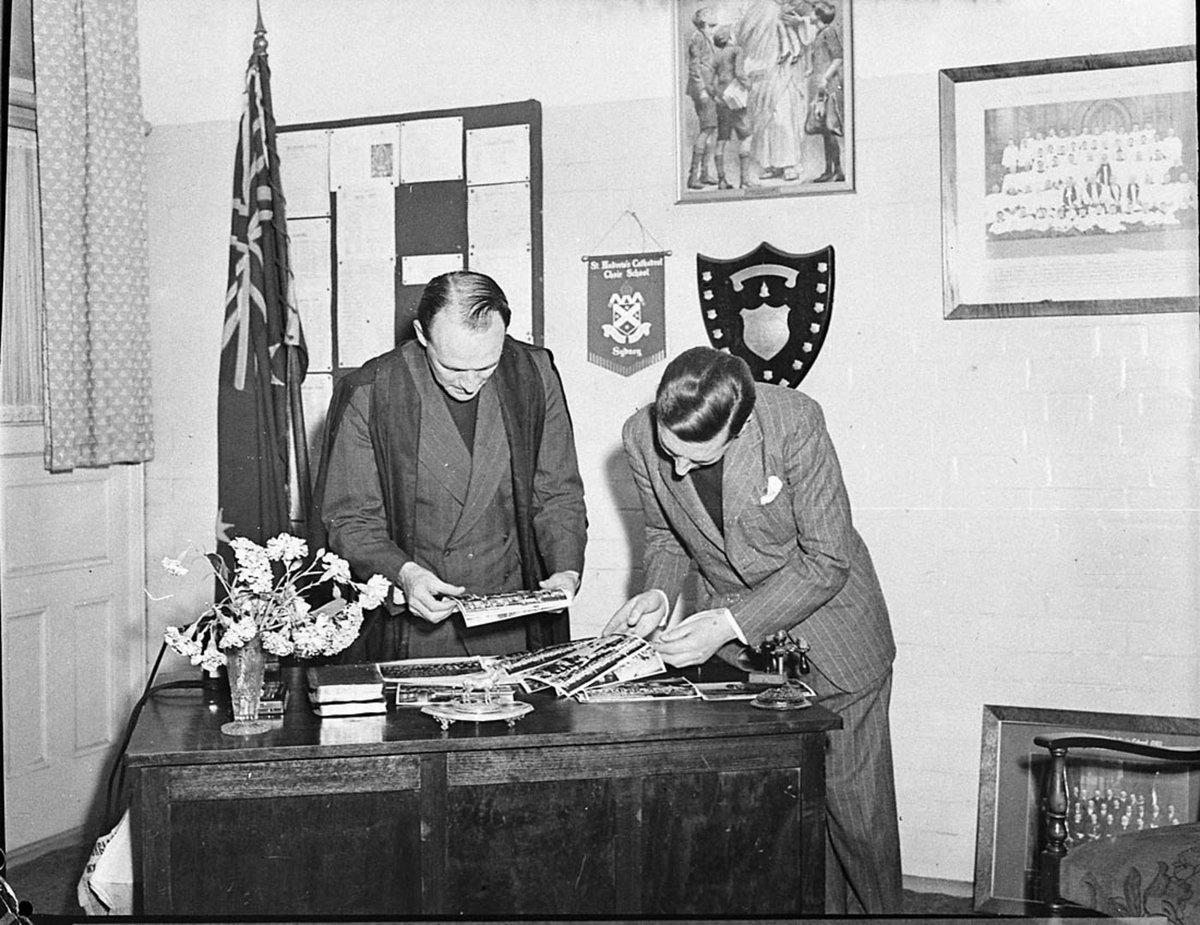 Arrival of the Archbishop of Canterbury Dr G Fisher (1950)