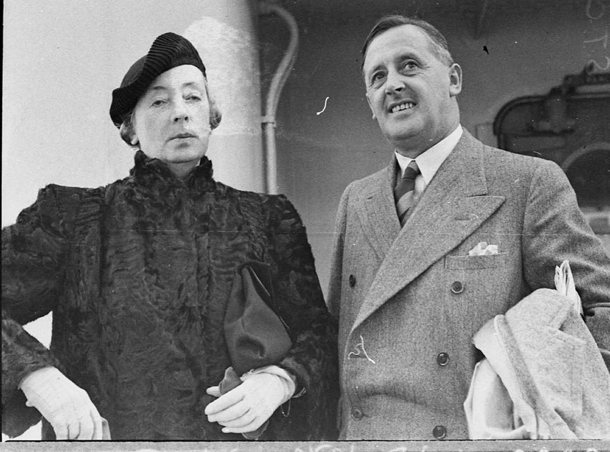 Arrivals by Monterey, Sydney (1939)