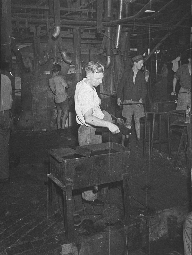 Australian Glass Works taken for Smiths Weekly (1947)