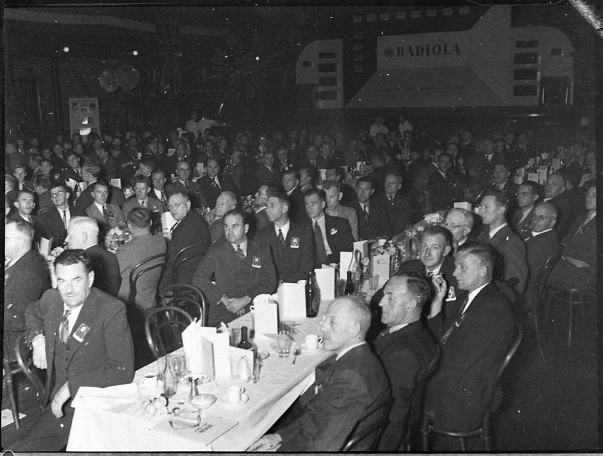 AWA Conference at Town Hall, Sydney city centre (1946)