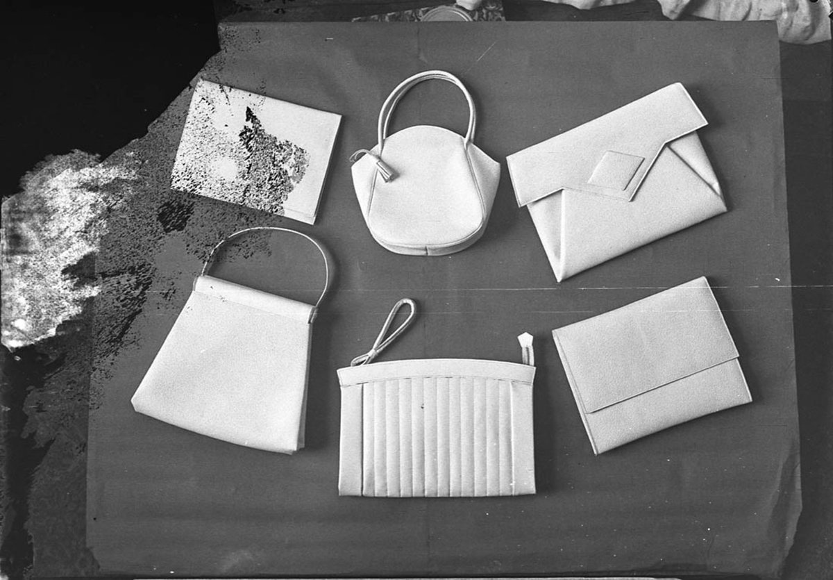 Bags taken for Mr Selby Goldseal (1941)