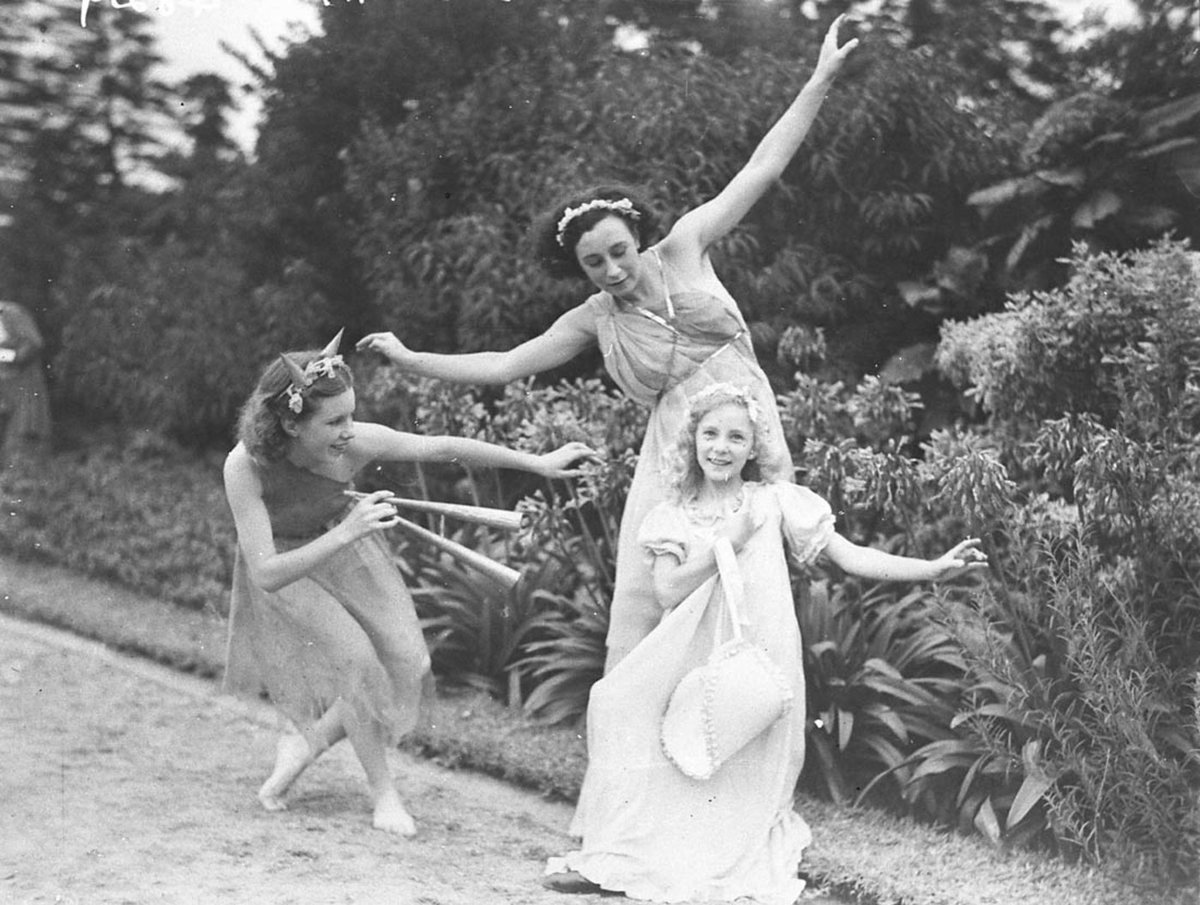 Ballet performers practice in the open air (c. 1935)