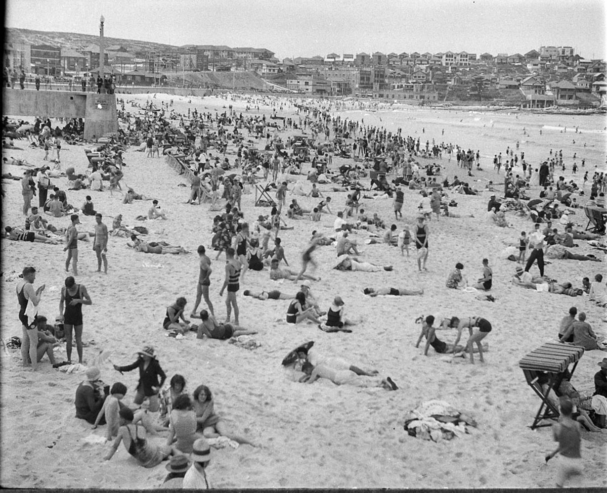 Beach studies, 1930s