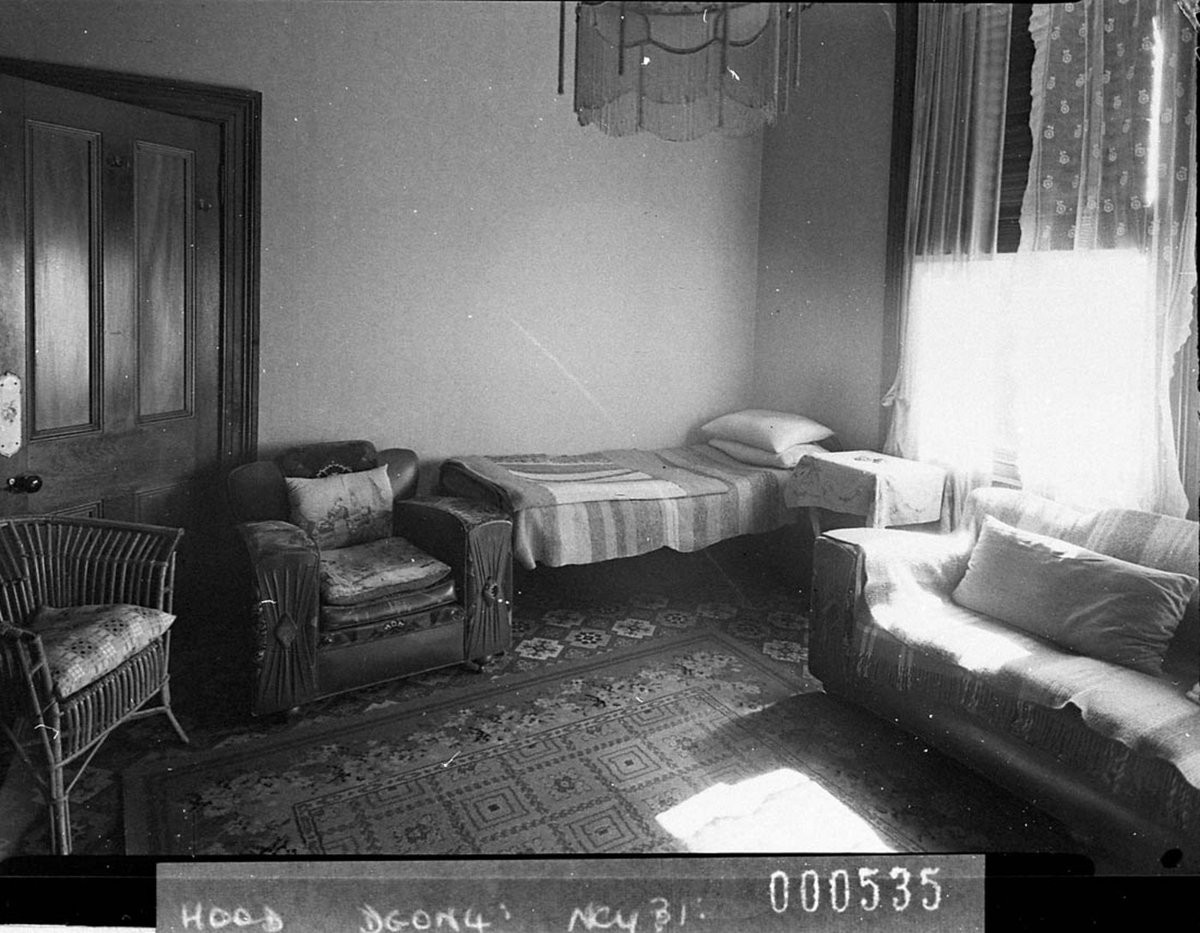 Bedsitting room Christian Bros Home Kirribilli (1941)