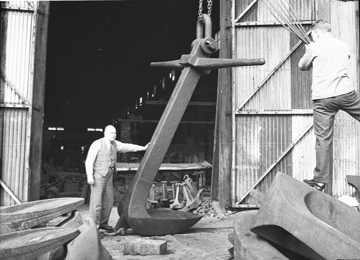 Big anchor (1945)