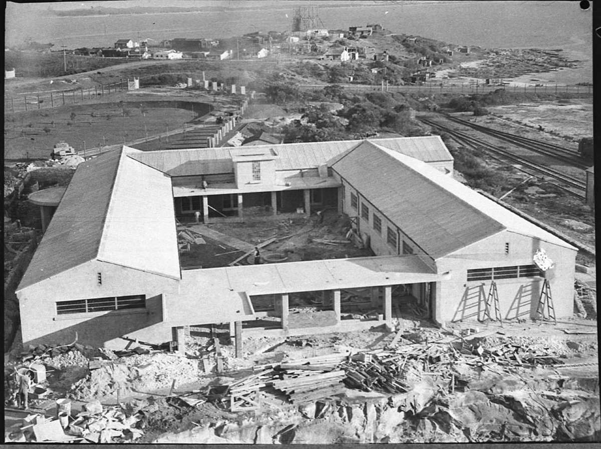 Building Asbestos Products factory at Bunnerong, 1937