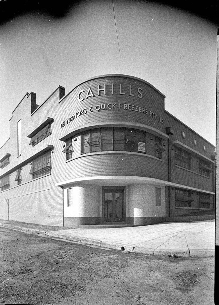 Cahills new deepfreezing processing factory Alexandria (1944)