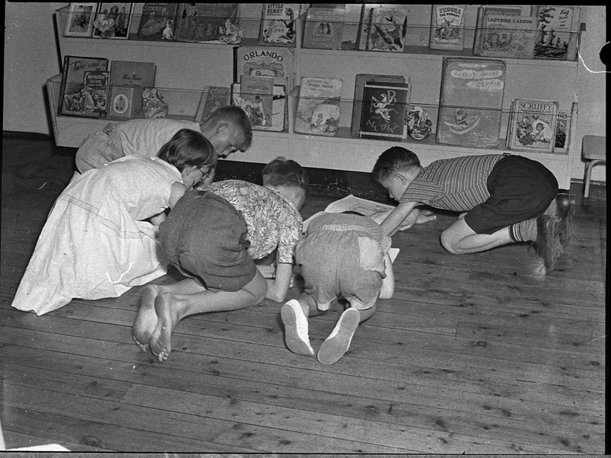 Childrens Library (1955)