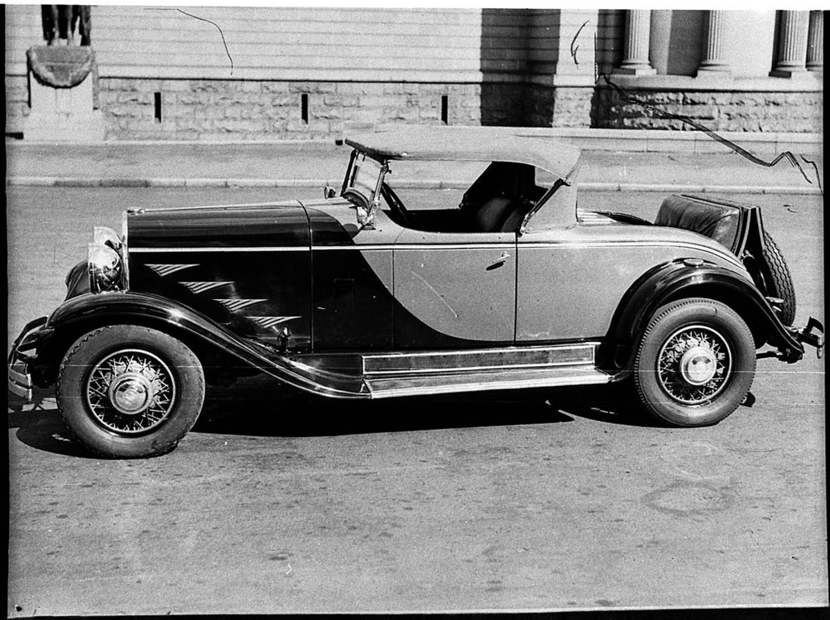 Chrysler roadster (1937)