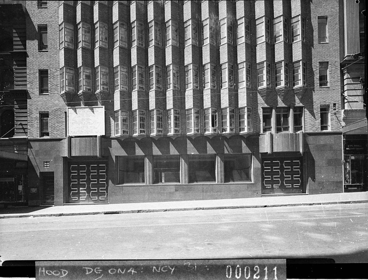 Closeup of facade and entrance Bryant House taken for Mr Axtell 38 Wells St Redfern MX2067 (1940)