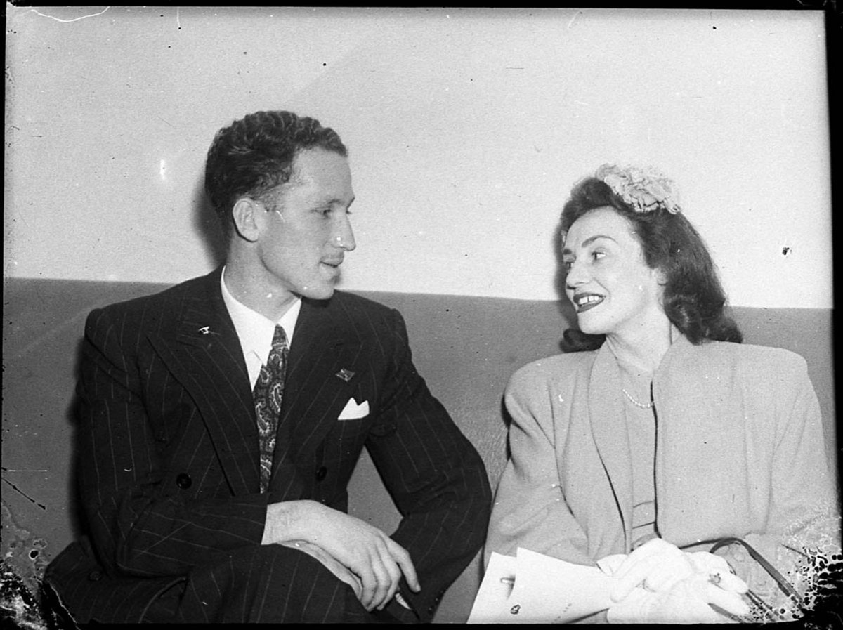 Cocktail party Savarin Cafe taken for Duval Advertising (1947)