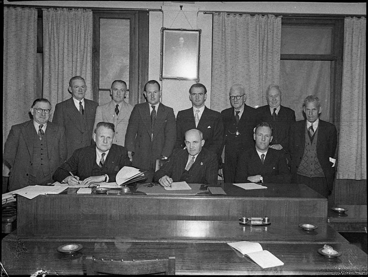 Country Cordial Manufacturers Conference taken for SydneyMelbourne Publishing Co (1949)