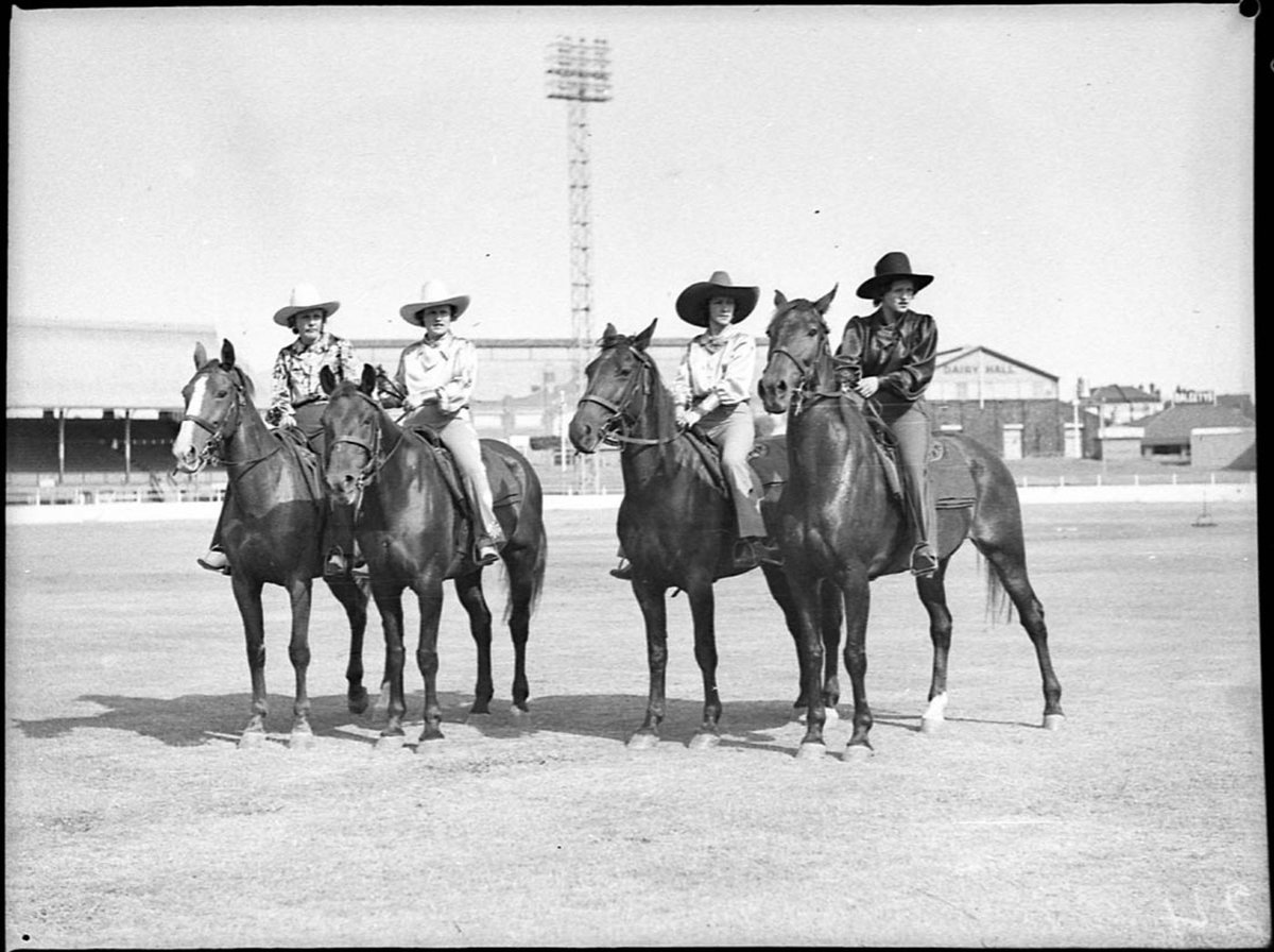 Cowgirls and cowboys at the Royal Easter Show, Moore Park (1939)