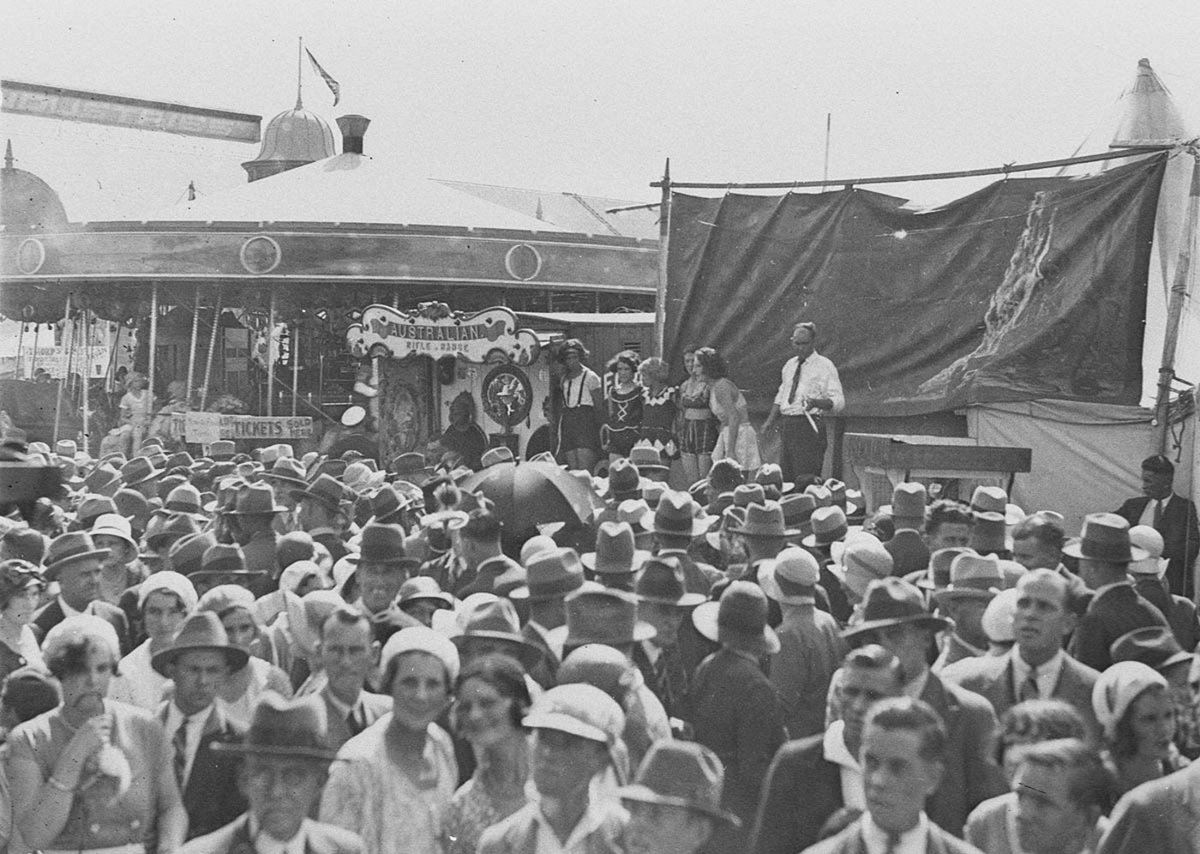 Crowds outside the sideshows (1930s)