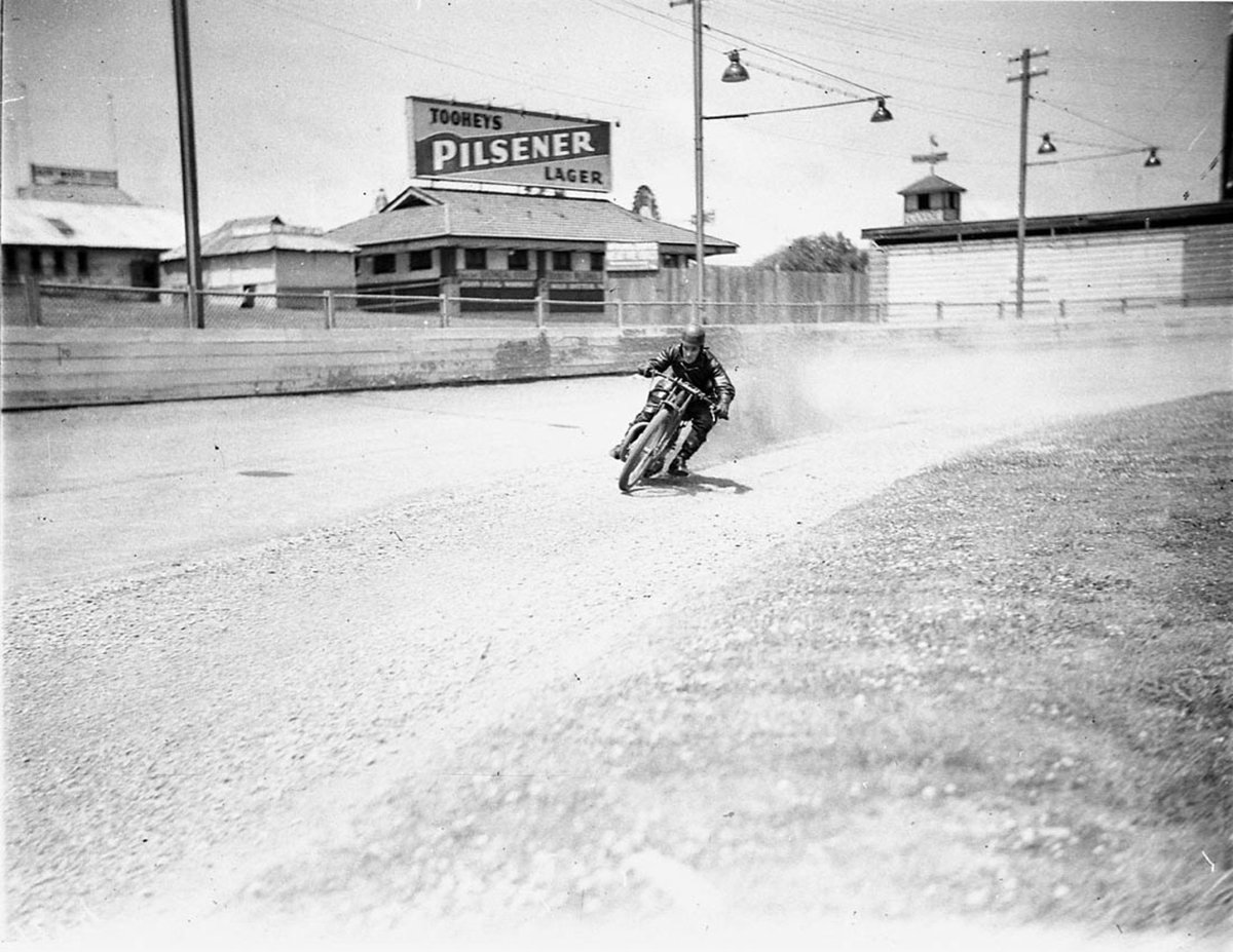 Dirttrack riders at practice daytime (c. 1932)