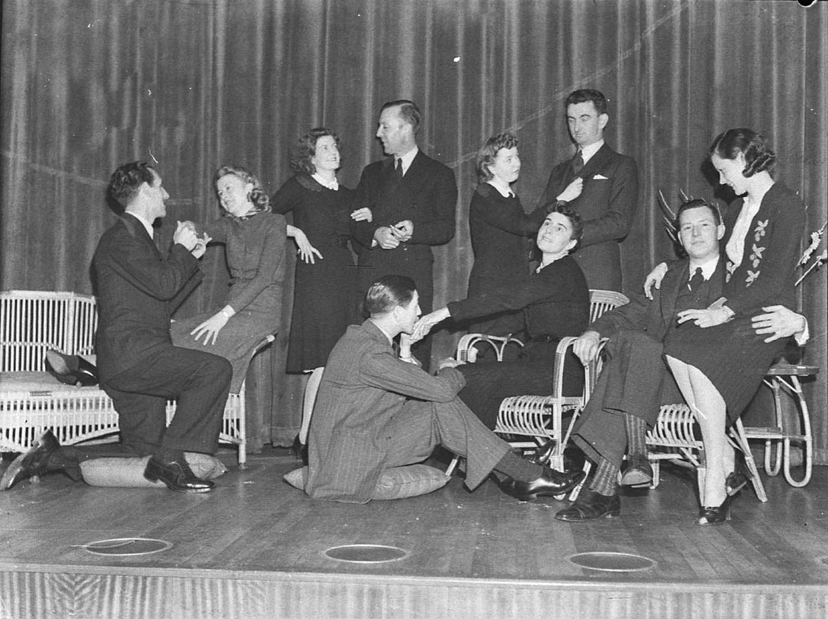 Dramatic Society Rehearsal (1940)