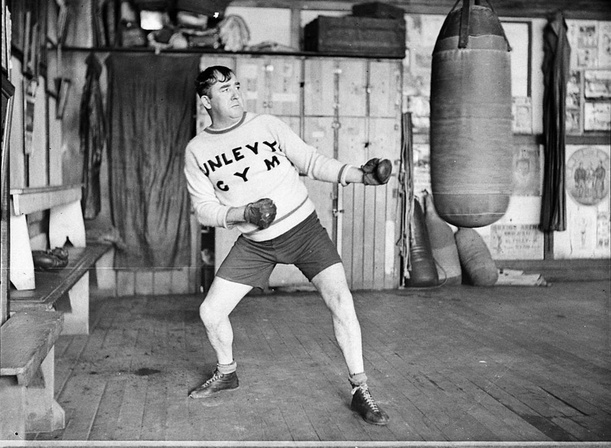 Dunleavys Gym (1936)