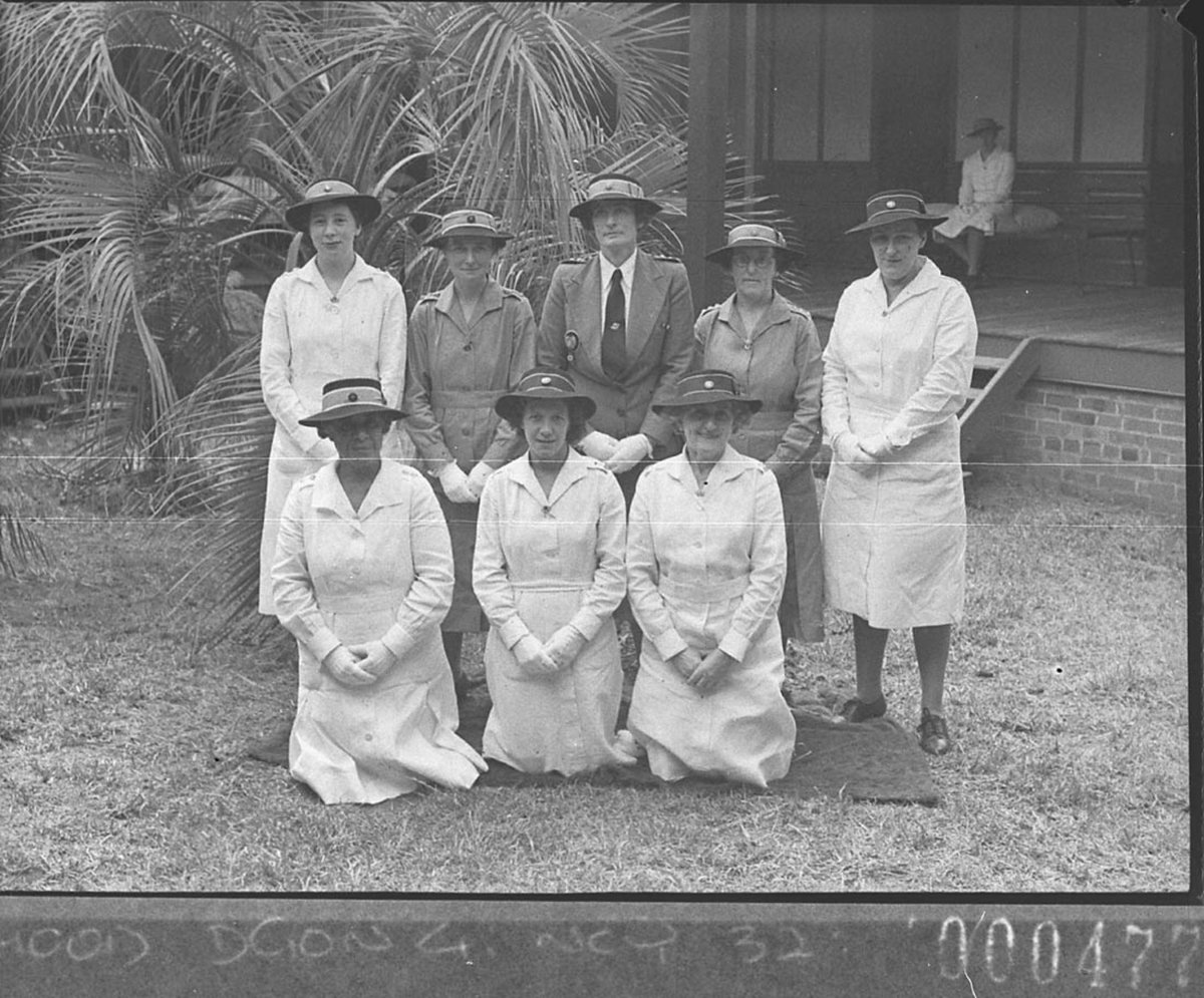 Eight St John Ambulance women officers, Thornleigh (1945)