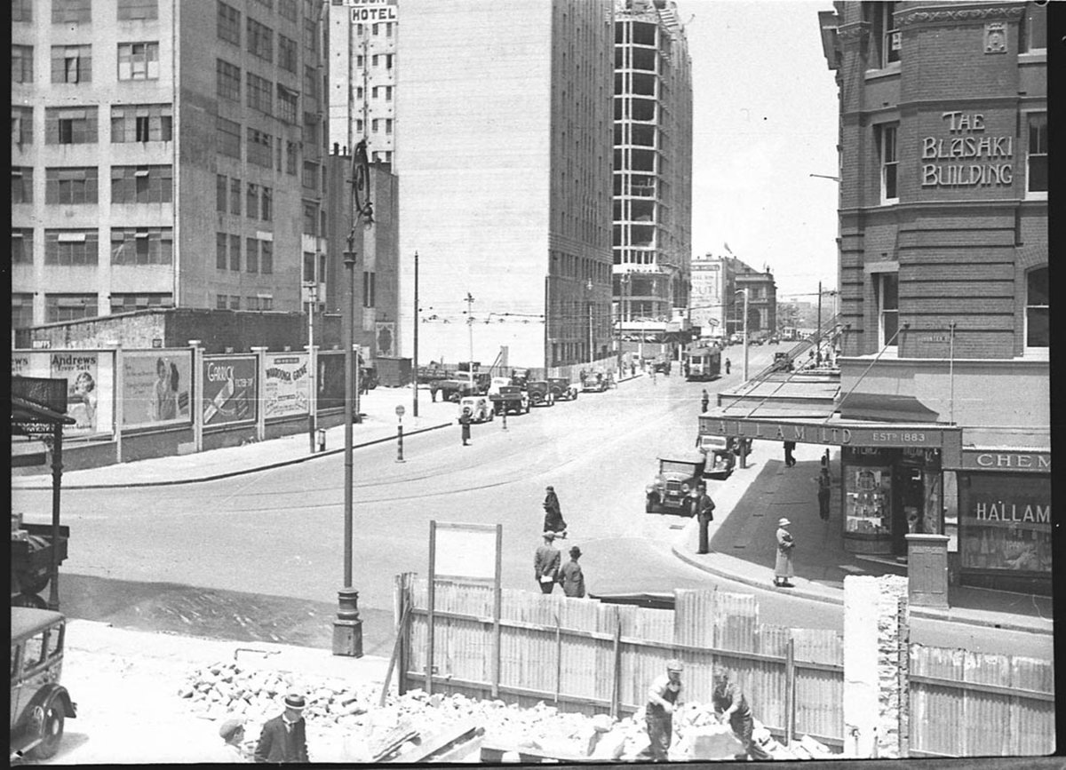 Excavations for Temperance Hotel taken for Stephen Taylor (1936)