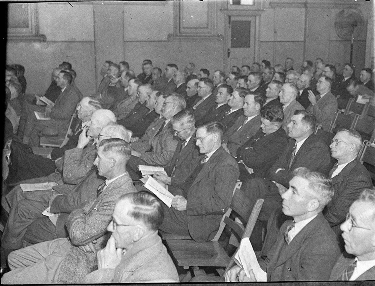 Farmers and Settlers Conference YMCA, Sydney city centre (1948)