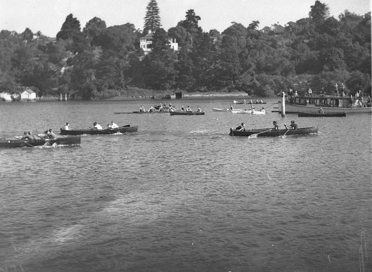 Finish of the fouroar cutters race (c. 1932)