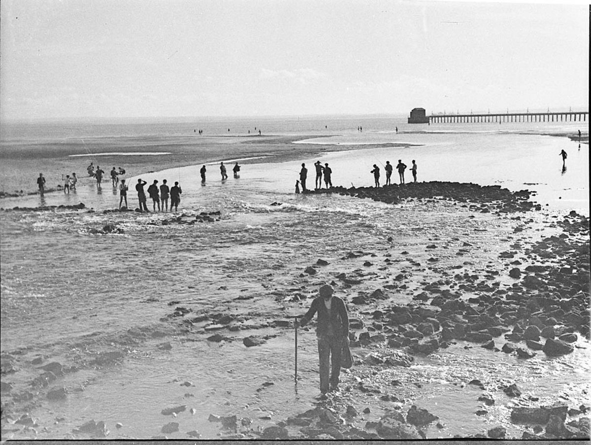 Fishing at Botany Bay (1939)